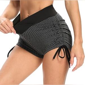 Scrunch Booty Shorts Size Medium